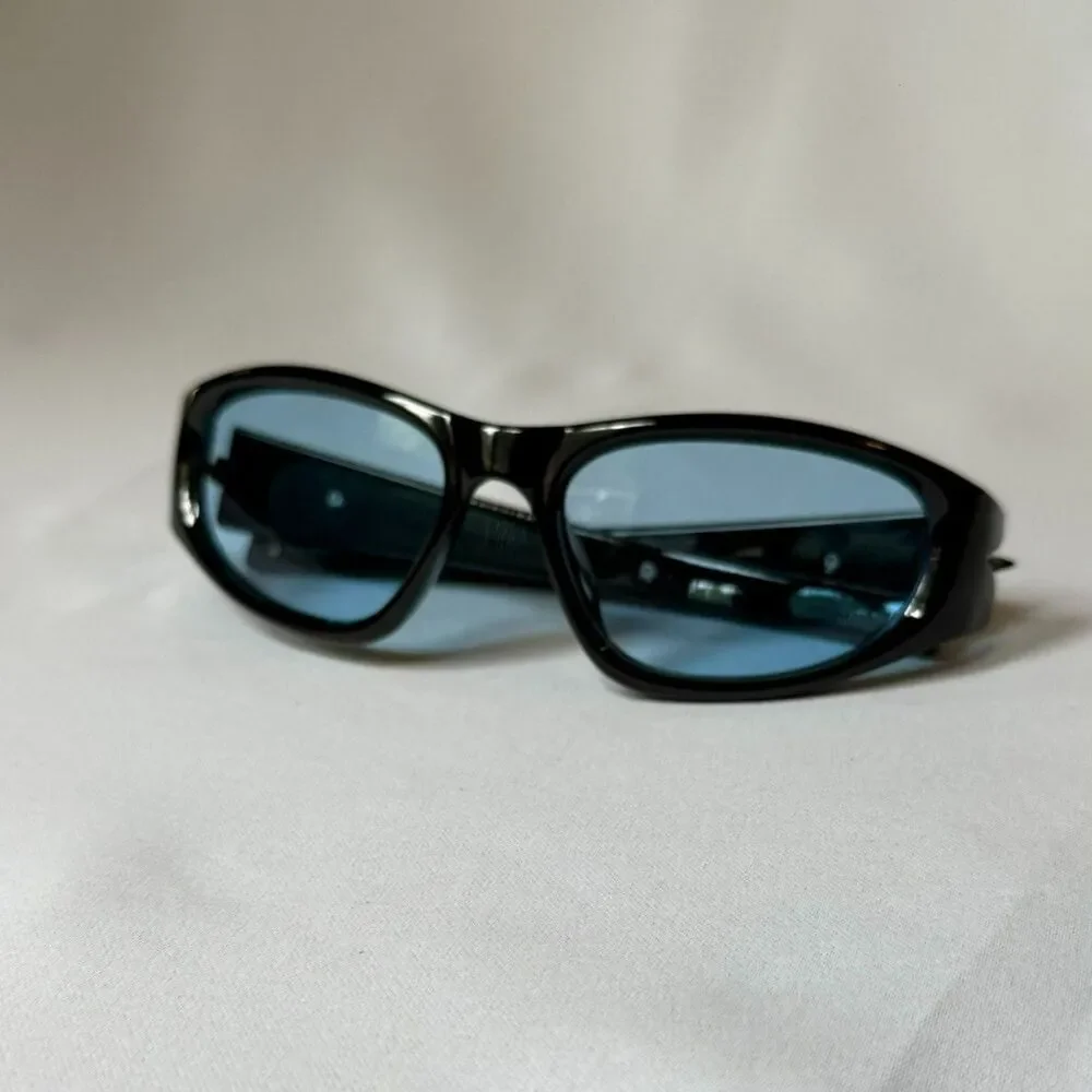 Retro Y2K-Inspired Wrap Around Blue Sunglasses - Unisex